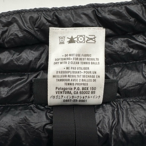 Patagonia Women's Ultralight Down Vest Black BLK 84780SP13 - Picture 8 of 10